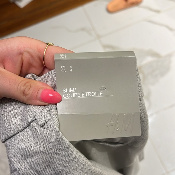 Slim fit dress pants - Picture 3 of 4